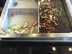 -陈阿婆重庆绿色鱼火锅