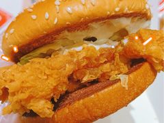 香辣鸡腿堡-肯德基(成山路地铁站店)