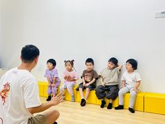 -猴有戏教育戏剧·音乐剧·主持口才·演讲朗诵辩论(环球港华师大校区)