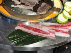 -哈哈碳都·牛肋条无限自助烤肉(台江万达店)
