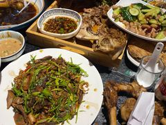 -老北京胡同味道二荤铺(酒仙桥店)