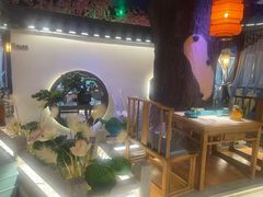 -荷塘秋月·本帮江浙菜(国权路店)