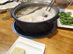 -风情丽江斑鱼火锅(孙家沟西南路80号店)