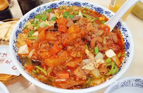 Spinach Meat Sauce Noodles (Soup)