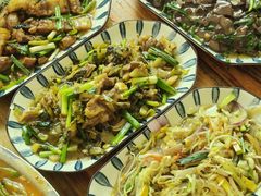 -灵山卢梅燕粉店