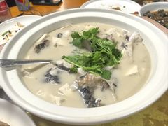 -芦茨金富饭庄·25年老字号·专做稻草鸡