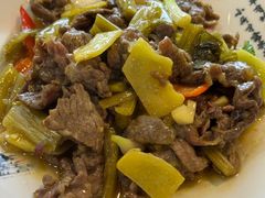 咸菜炒牛肉-营记牛肉火锅·大埔客家菜(上梅林店)