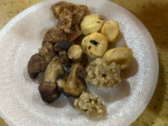 -东巴谷野生菌火锅餐厅