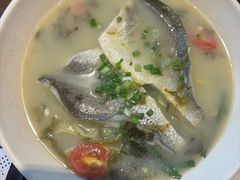 -玖鲜小笼(中山广场店)