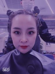 -PE SALON