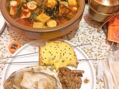 -小董哥烤串·爆汁大油边(故宫店)