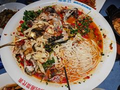 -坛宗剁椒鱼头(河西王府井店)