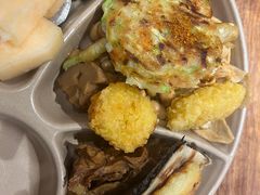 西葫芦胡萝卜丝饼-素满香·Vegan食养自助(天一广场店)