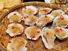 蒜蓉扇贝生蚝大拼盘-鲜鲜·鲅鱼圈海鲜(于洪店)