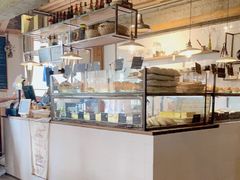 面包甜点陈列柜-仙峰天然面包(迎宾路店)