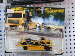 -逝水玩具折扣店