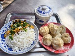 -高师傅特色米粉汤包(建设路店)