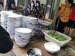 -老字号贾家肉丸糊辣汤(光明巷店)