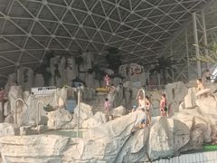 -天山海世界·米立方