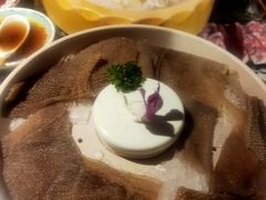 -老牌坊云南鱼豆花火锅(哈西万达店)