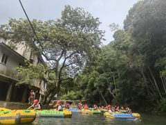 -大围山峡谷漂流