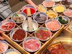 -周小明火锅(黑金冠社区店)