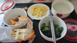 -爱陪伴一对一月子中心(融侨店)
