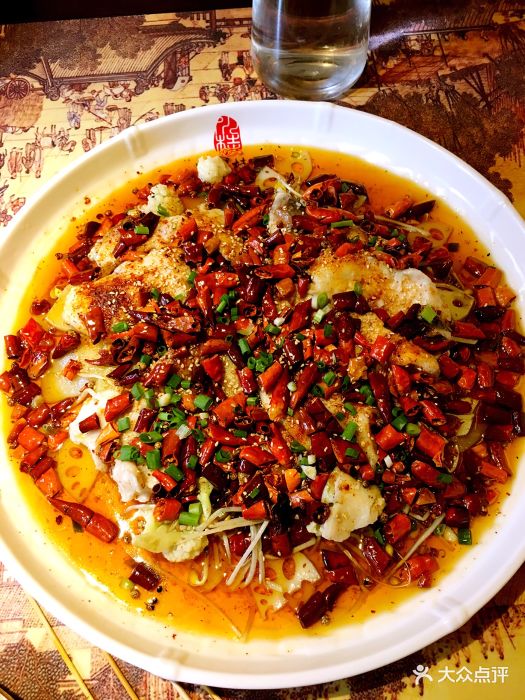 川桂中国菜馆油泼大片鱼图片