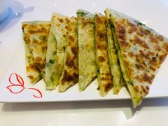 葱花饼-嘉和一品粥(津华昌道店)