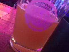 -爱啤精酿·民谣酒馆(滨江店)