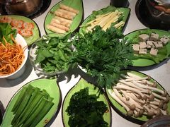 -一叶一世界·素食餐厅(锦华万达店)