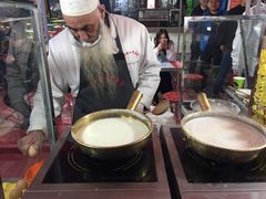 -清真老马家国华牛奶鸡蛋醪糟(正宁路店)