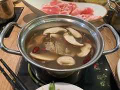-龙聚德北京烤鸭(沙坪坝华宇A馆店)