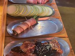 -叽叽扎扎烤肉场(生态城万达店)