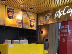-麦当劳(中二横路店)