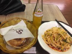-焦记老潼关肉夹馍(东五路店)