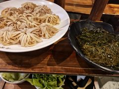 菊花鲜豆皮-老房老舍重庆火锅(假日城市店)