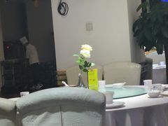-鸭王烤鸭店(三里河店)