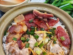 腊味拼排骨饭-荣记煲仔饭(高庙路店)