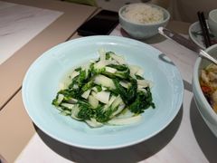 -荷花亭·湖北融合菜(中商广场店)