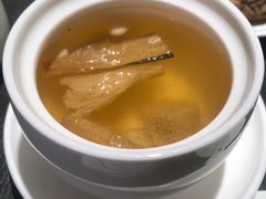 -粤凤佬