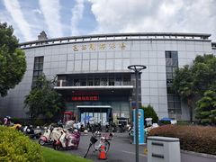 -包玉刚游泳场(黄龙恒励大厦店)