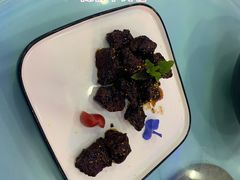 -小老板海鲜酒家(董家渡店)