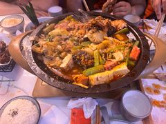 -鸣记脆皮烤鱼·海鲜烤鱼(三八广场店)