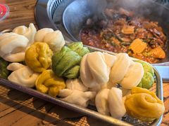 -山河屯铁锅炖鲜鹅·东北菜(开发区一店)