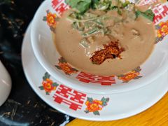 -憨孃孃·重庆老火锅(红山黑金店)