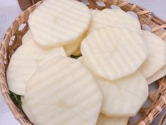 -菌子鲜汤野生菌锅