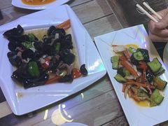 -马旭土鸡焖花卷·真域顺西域美食(天马大道店)