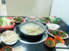 -山珍鲜牛肉火锅本地老字号(汕中老店)