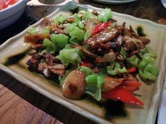 -缘生态云南菜·野生菌庭院餐厅(华侨城店)